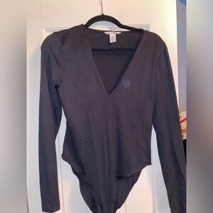 H&M - Low neck bodysuit